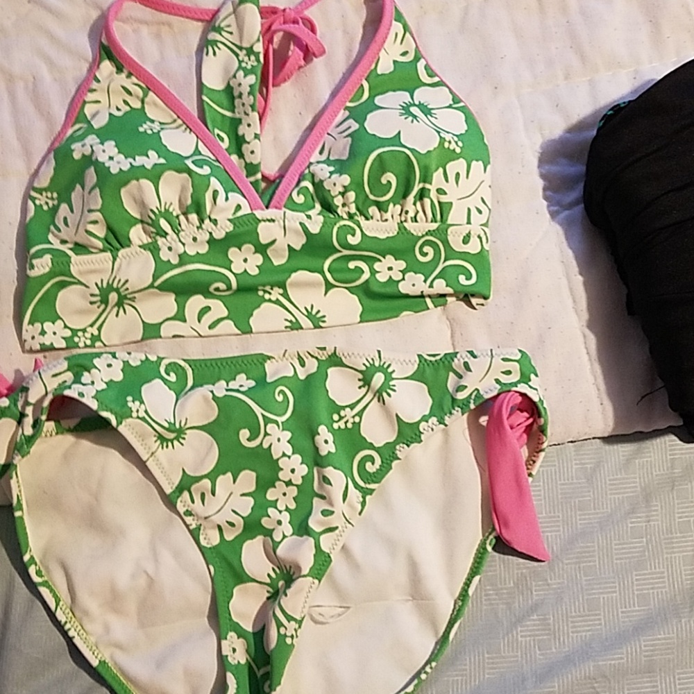 Swim suit